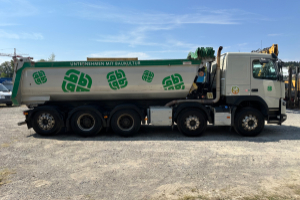 lastwagen_-_fmx_460__10x4r_-_volvo_300696.jpg