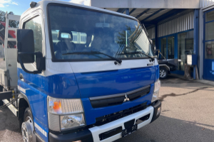 lastwagen_-_fuso_7c18_-_mitsubishi_203130.jpg