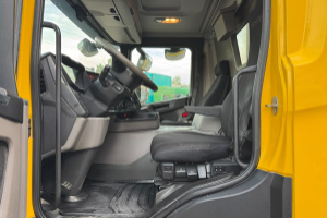 lastwagen_-_g450_8x4_kaiser_aquastar_2_saug-_und_spuelwagen_-_scania_306809.jpg
