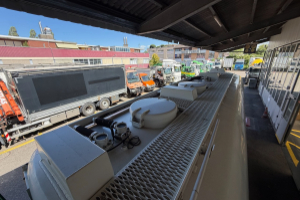 lastwagen_-_g450__8x2_-_scania_293440.jpg