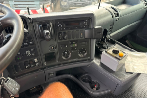 lastwagen_-_g480_10x4_liebherr_12m3_-_scania_303266.jpg