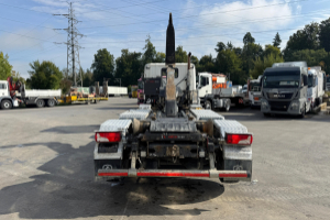 lastwagen_-_g490_10x4_hiab_26t_-_scania_251836.jpg