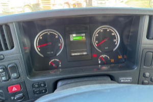 lastwagen_-_g490_10x4_moser_2s_-_scania_253618.jpg