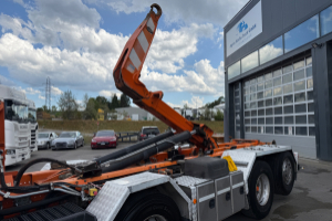 lastwagen_-_g490_8x2_hiab_20t_-_scania_297853.jpg