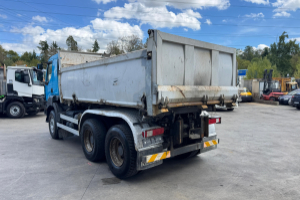 lastwagen_-_kerax_450_6x4_bordmatik_-_renault_303039.jpg