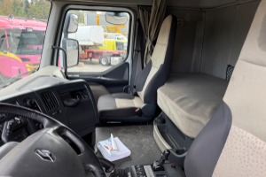 lastwagen_-_lander_8x2_retarder_lift-undlenkachse_-_renault_257856.jpg