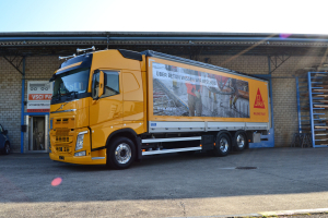lastwagen_-_nuessli_curtainsider-ladebruecke_-_scania_154280.jpg