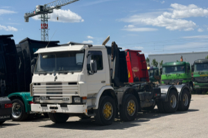 lastwagen_-_p113_hl_360_8x4__-_scania_293376.jpg