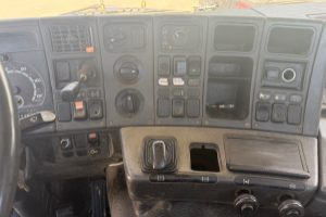 lastwagen_-_p113_hl_360_8x4__-_scania_293387.jpg
