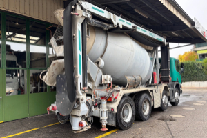 lastwagen_-_p124cb8x4_-_scania_256771.jpg