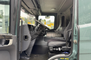 lastwagen_-_p320_4x2_troesch_-_scania_254806.jpg