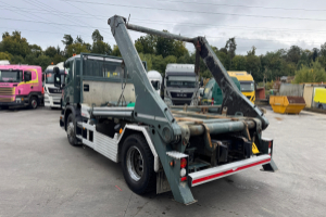 lastwagen_-_p320_4x2_troesch_-_scania_254876.jpg