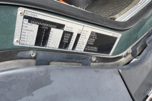 lastwagen_-_p320_4x2_troesch_-_scania_254883.jpg