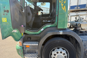 lastwagen_-_p380_4x2__-_scania_296919.jpg