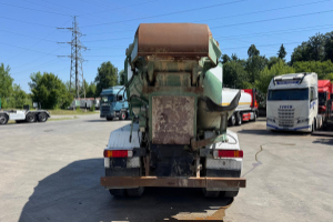 lastwagen_-_p380_8x4_silo_12m3_-_scania_290591.jpg