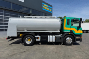 lastwagen_-_p400_4x2_12_700l_-_scania_289905.jpg