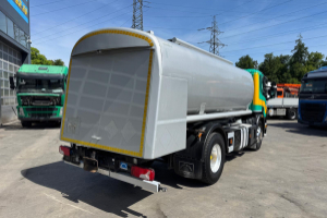 lastwagen_-_p400_4x2_12_700l_-_scania_289906.jpg