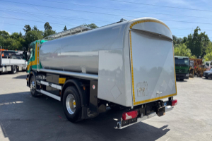 lastwagen_-_p400_4x2_12_700l_-_scania_289908.jpg