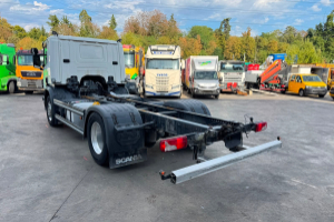 lastwagen_-_p450_4x2_-_scania_301904.jpg