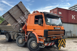 lastwagen_-_p_113_hk_6x4_kipper_mit_ladekran_-_scania_307109.jpg