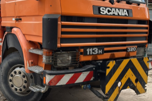 lastwagen_-_p_113_hk_6x4_kipper_mit_ladekran_-_scania_307111.jpg