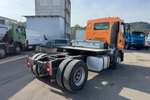 lastwagen_-_premium_370_4x2_-_renault_308421.jpg