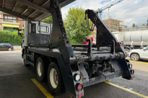 lastwagen_-_r114_6x4_-_scania_295408.jpg