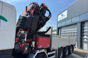 lastwagen_-_r420_10x4_fassi_800_6_6_flyjib_und_troil_-_scania_295217.jpg