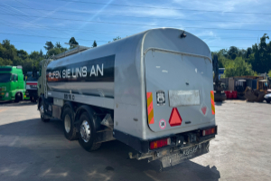 lastwagen_-_r420_6x2_tank_-_scania_296180.jpg