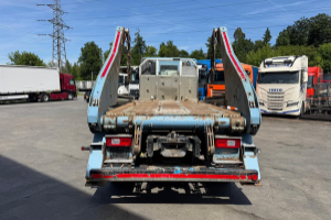 lastwagen_-_stralis_460_6x2_gergen_26t_-_iveco_289926.jpg