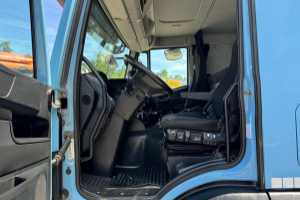 lastwagen_-_stralis_460_6x2_gergen_26t_-_iveco_289931.jpg