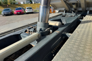 lastwagen_-_t-way_510_10x4_moser_-_iveco_295048.jpg
