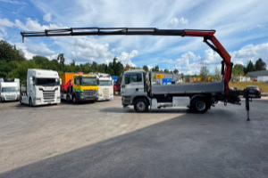lastwagen_-_tga_18_390_4x2_pk_22002-6_-_man_296041.jpg