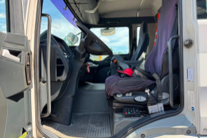 lastwagen_-_tga_18_390_4x2_pk_22002-6_-_man_296042.jpg