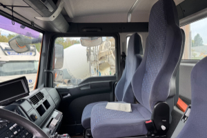 lastwagen_-_tga_28_440_6x4-4_hiab_21t_-_man_306751.jpg
