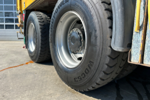 lastwagen_-_tga_41_440_8x4_hallenpumpe_31m-5_-_man_196752.jpg