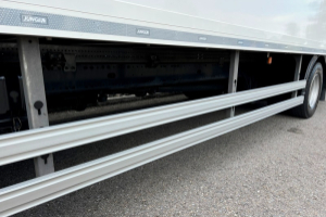lastwagen_-_tgm_12_250_4x2_bl_-_man_183816.jpg