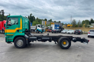 lastwagen_-_tgm_18_340_4x2_adr_-_man_292900.jpg