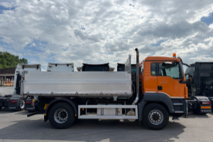 lastwagen_-_tgs_18_36_4x4hd_moser_winterdienst__-_man_293638.jpg