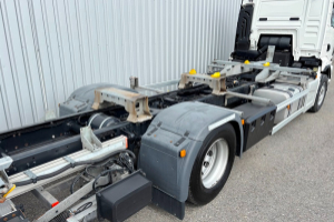 lastwagen_-_tgs_18_470_4x2_ll_ch_-_man_226772.jpg