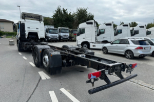 lastwagen_-_tgs_26_440_6x2_chassis_-_man_191131.jpg