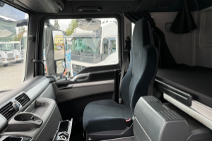 lastwagen_-_tgs_26_440_6x2_chassis_-_man_191133.jpg