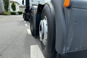 lastwagen_-_tgs_26_440_6x2_chassis_-_man_191137.jpg