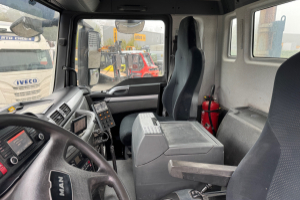 lastwagen_-_tgs_35_480_10x4_liebherr_12m3_-_man_309032.jpg