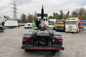 lastwagen_-_tgs_35_480_8x4_hiab_26t_-_man_307000.jpg