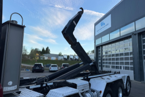 lastwagen_-_tgs_35_500_10x4_troesch_-_man_305531.jpg