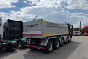 lastwagen_-_tgs_41_480_10x4_moser__-_man_293575.jpg