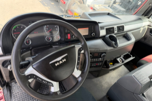 lastwagen_-_tgs_41_480_10x4_moser__-_man_293580.jpg