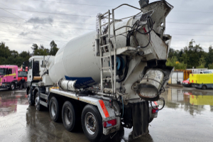 lastwagen_-_tgs_44_480_10x4_liebherr_10m3__-_man_251624.jpg