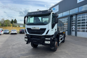 lastwagen_-_trakker_190t36_4x4_milchtank_-_iveco_291379.jpg